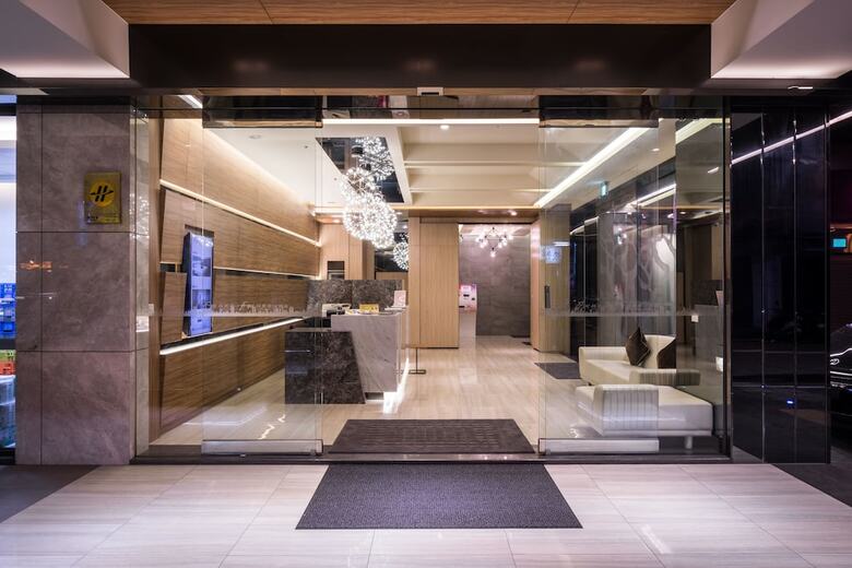 Fm Hotel