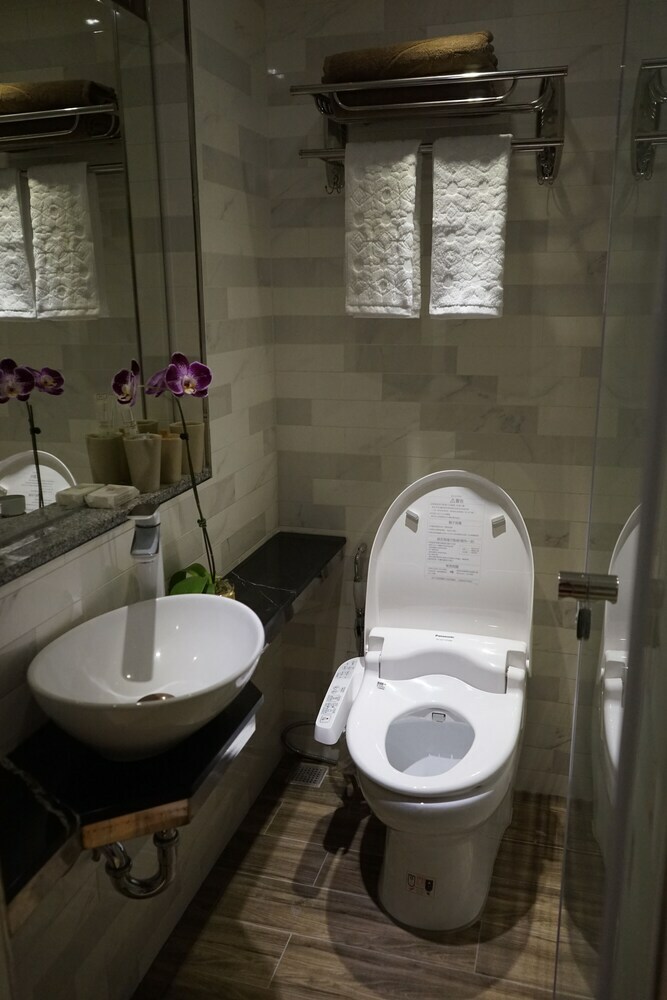 Nihao Cafe Hotel