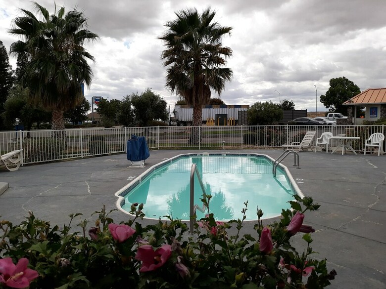 Oyo  Hotel Dunnigan I-5 West
