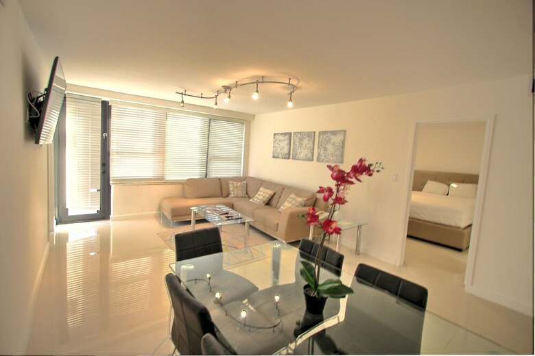 Private Apartments By Vacations On Miami Beach