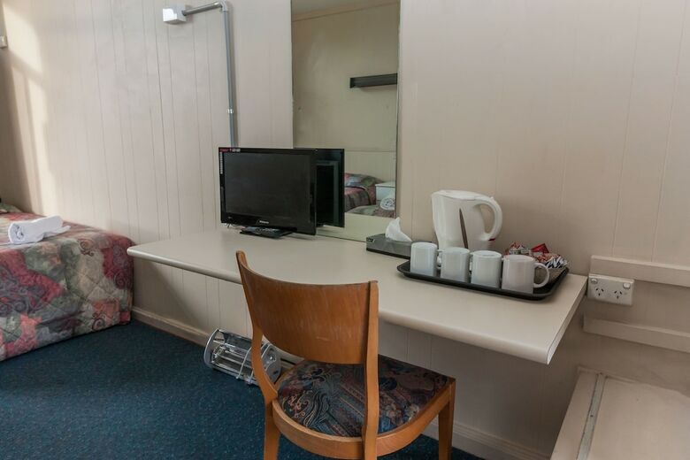 Moruya Waterfront Hotel Motel