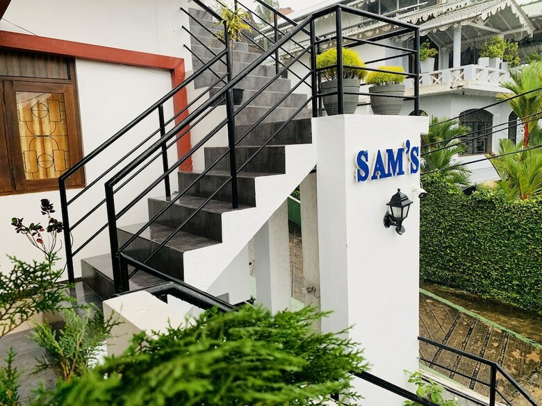 Hotel Sam's Guest House