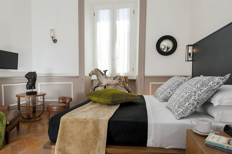 Bed & Breakfast C�t� Rome Colosseo