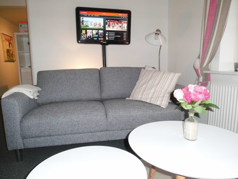 Give City Apartment