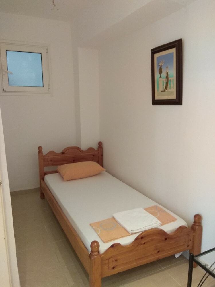 Aparthotel Sarakinos Apartments