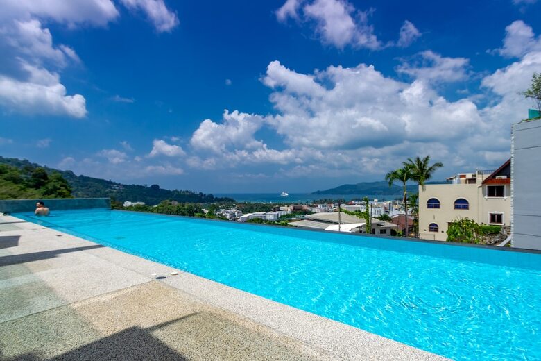 Hotel Patong Bay Hill Resort