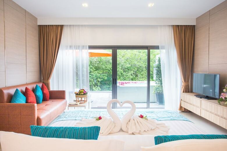 Hotel Patong Bay Hill Resort