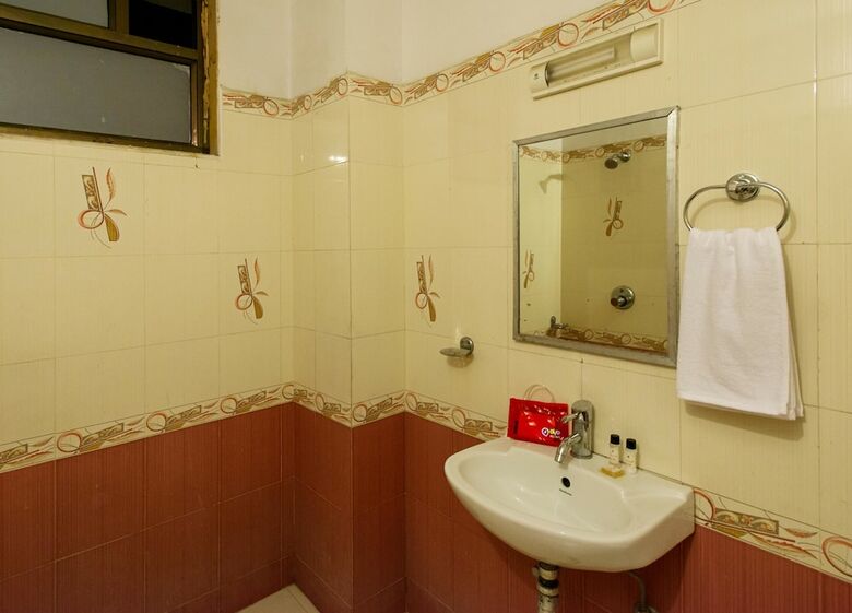 Oyo 1425 Hotel Sk Paradise