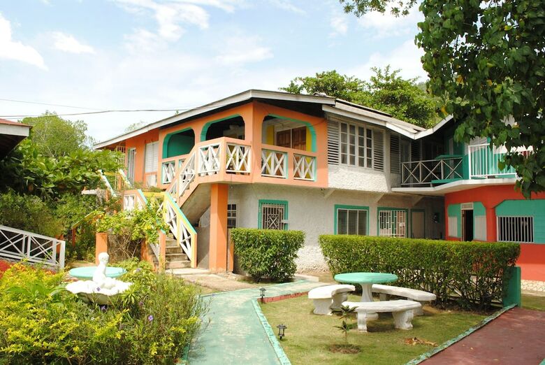 Hotel Bluefields On The Bay