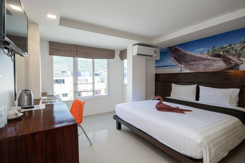 Hotel Patong Buri Resort