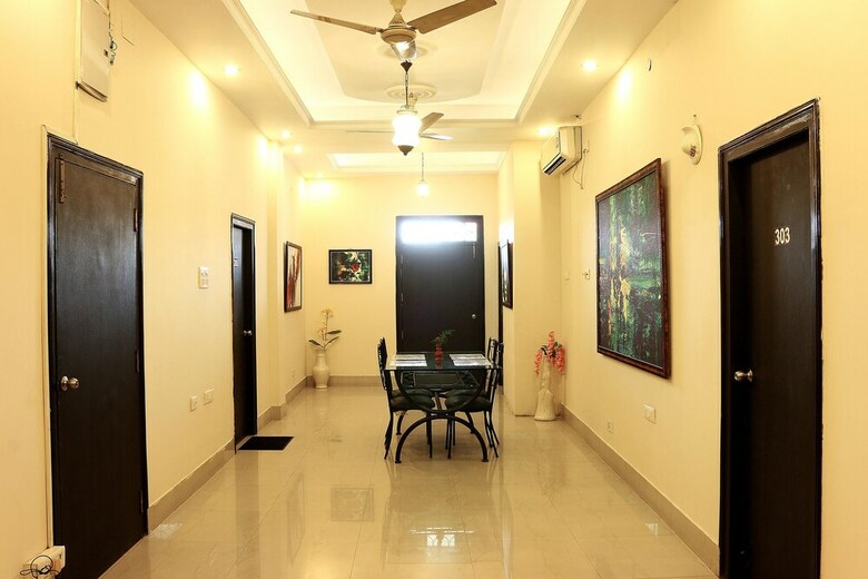 Hotel Oyo 1220 Casa Broadway