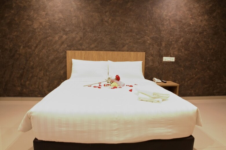 Era Plus Hotel