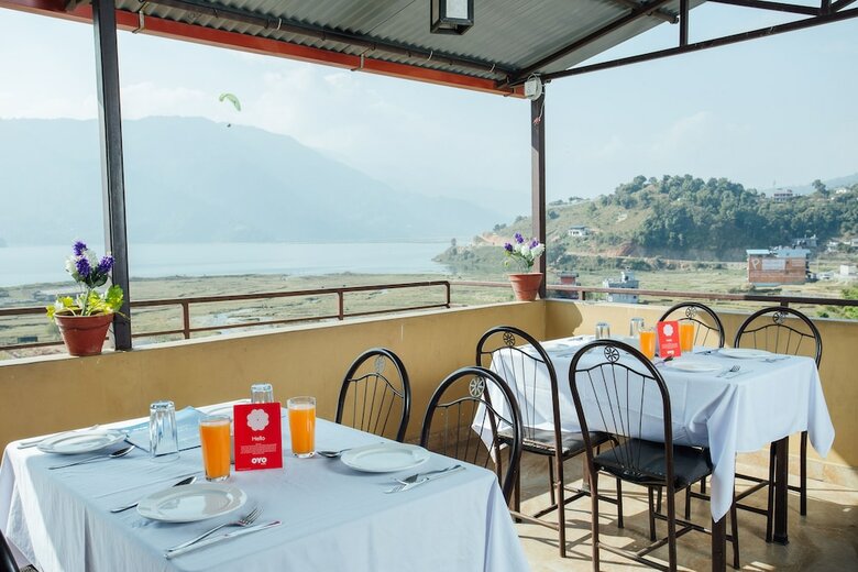 Hotel Oyo 11455 August Lake Resort