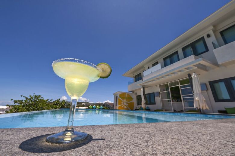 Lime Hotel Boracay