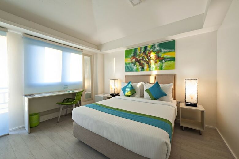Lime Hotel Boracay