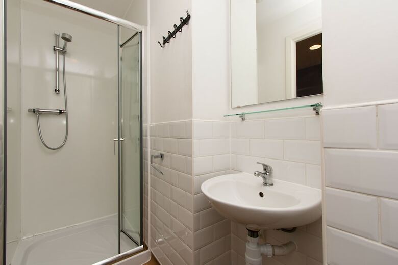 Hostal Destiny Student - Cowgate (campus Accommodation)