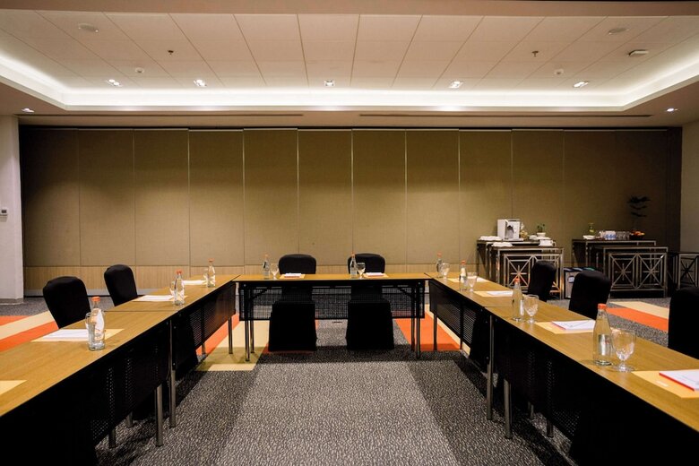 Hotel Park Inn By Radisson Clark