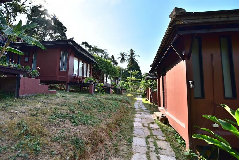 Hotel Koh Ngai Thanya Beach Resort
