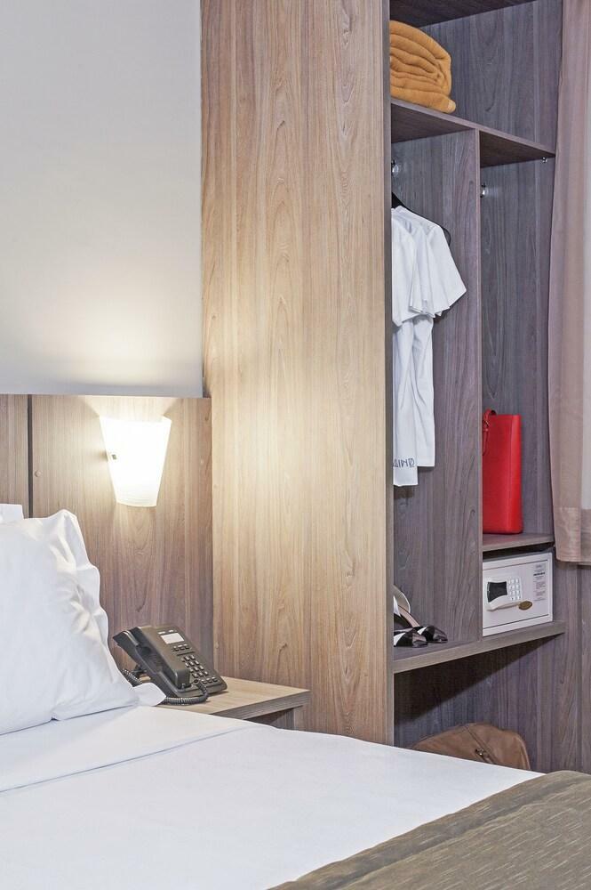Hotel Slaviero Slim Curitiba Av. Das Torres