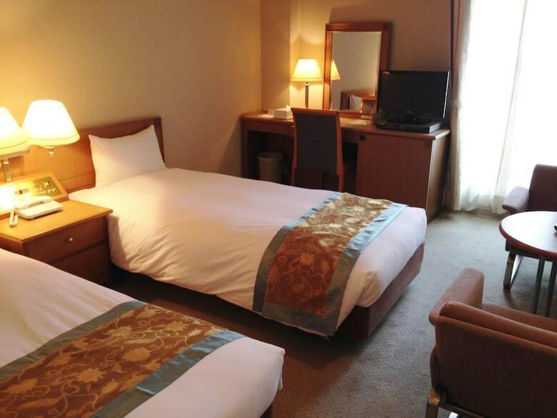 Hotel Sunplaza Seasons