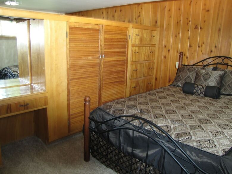 Posada Kern Riverfront Lodge