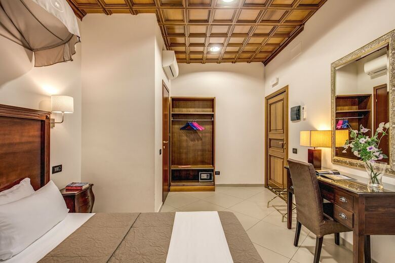 Hotel Artemis Guest House