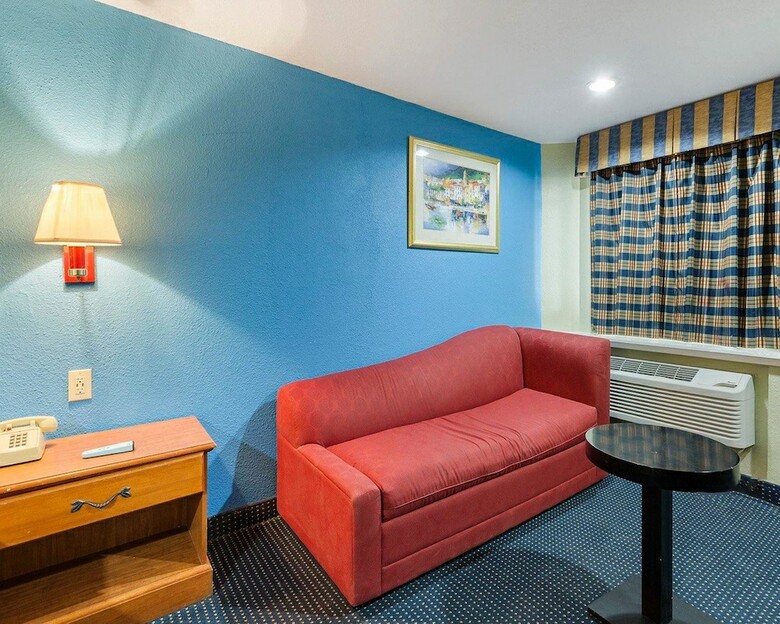 Hotel Rodeway Inn