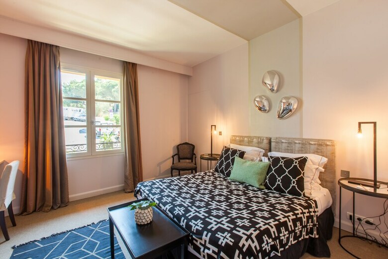 Hotel H�tel Le Y
