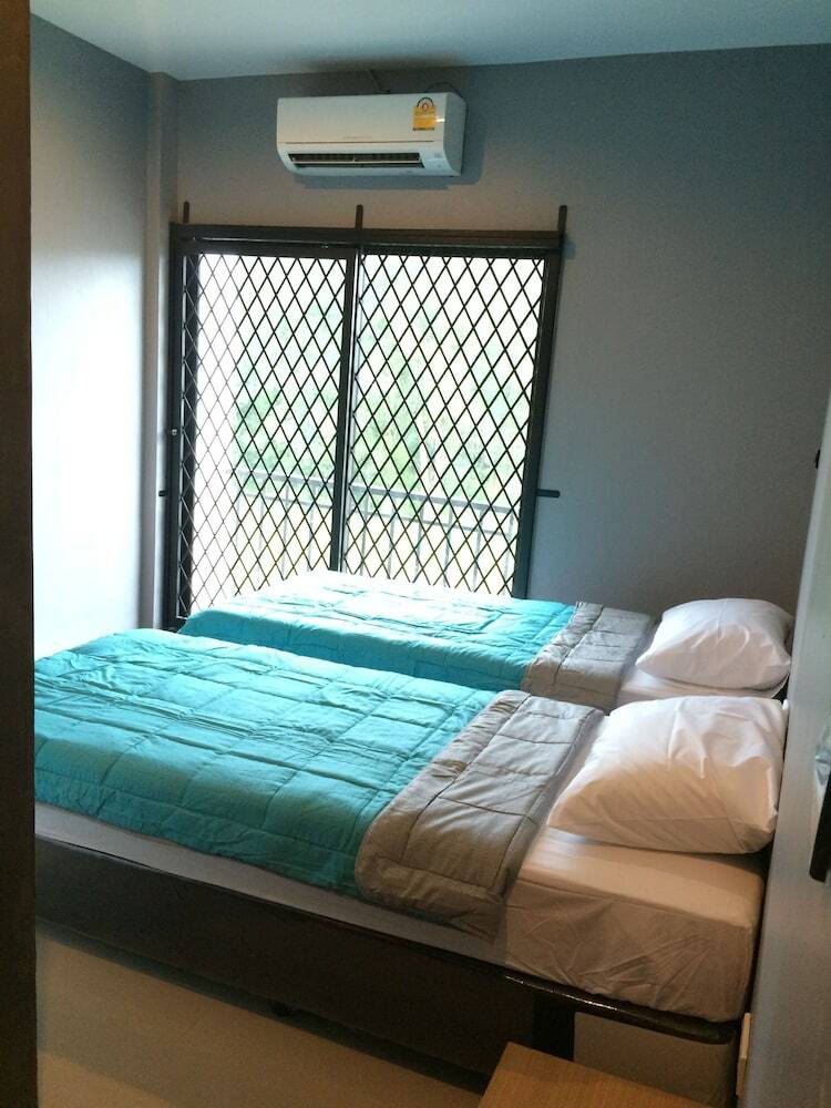 Hostal Hubb Hostel Phuket Airport