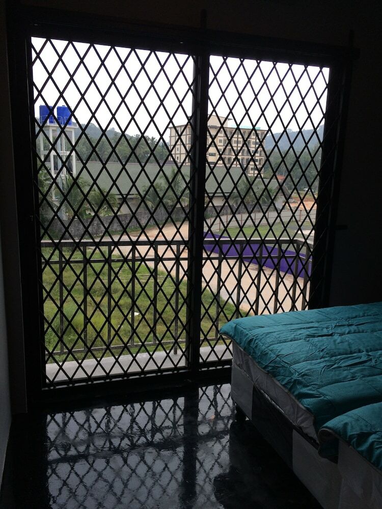 Hostal Hubb Hostel Phuket Airport