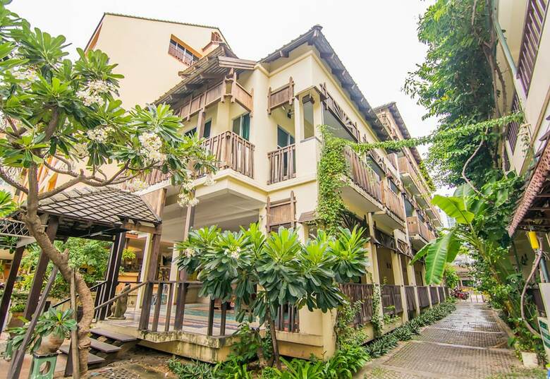 Hotel Sutus Court 2