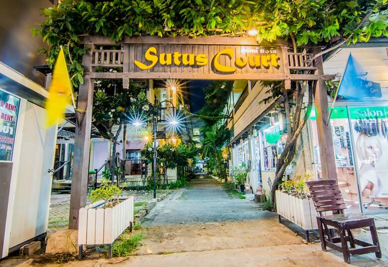 Hotel Sutus Court 2