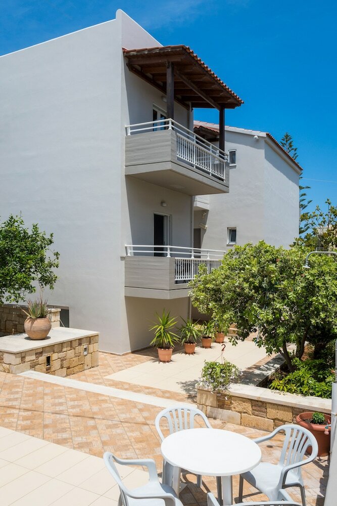 Irini Stalos Apartments