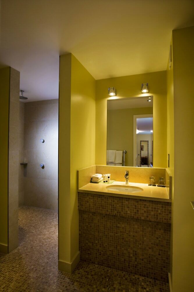 Hotel Fanhams Hall, Exclusive Collection