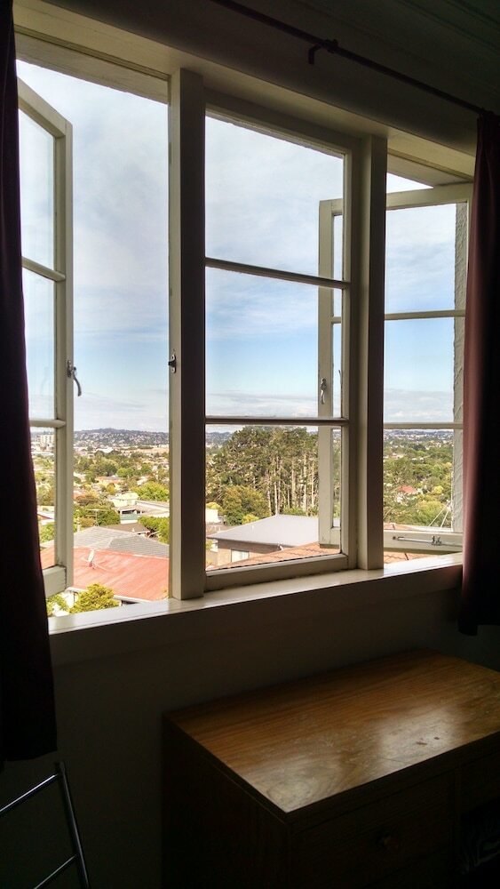 Bed & Breakfast Kiwi Heritage Homestay