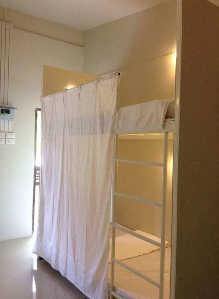 Hostal The Best Hostel