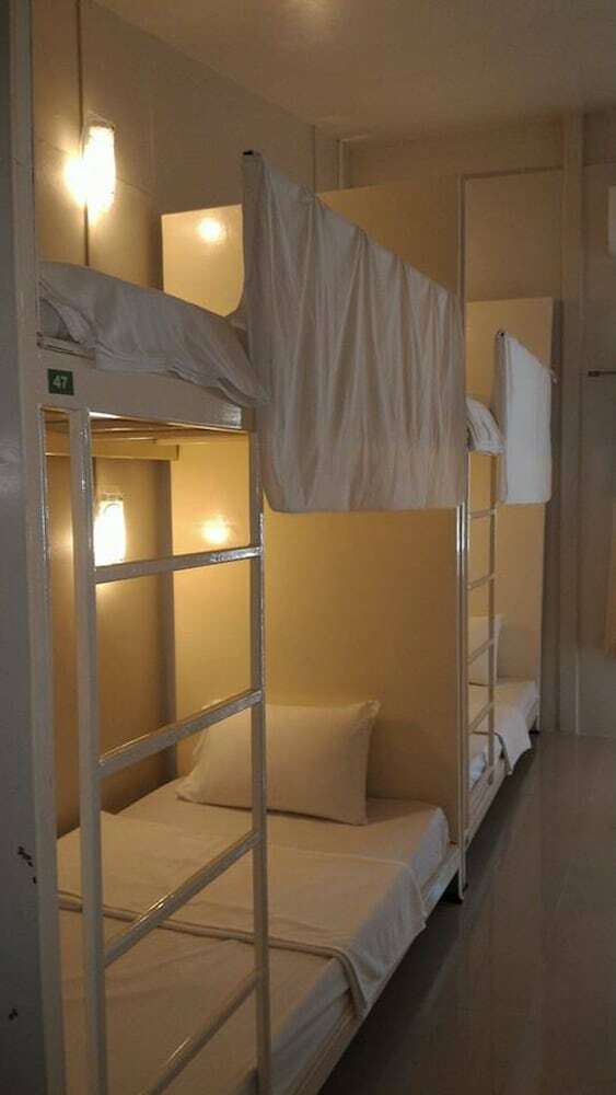 Hostal The Best Hostel