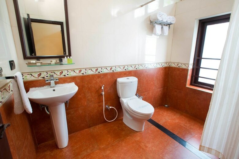 Hotel Madhumanthra Resort