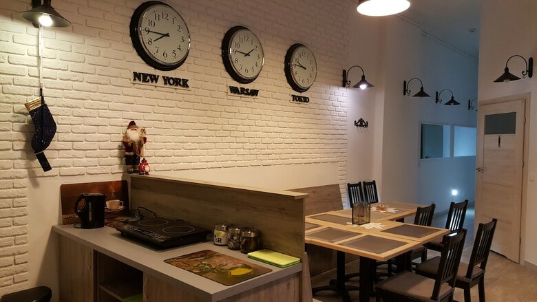 Hostal Hostel Lwowska 11