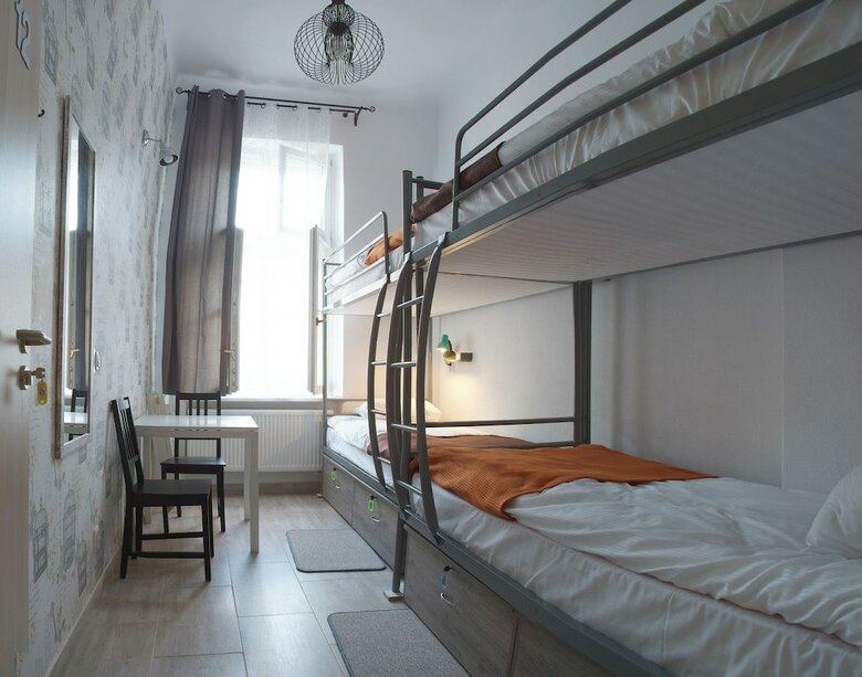 Hostal Hostel Lwowska 11