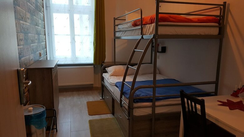Hostal Hostel Lwowska 11