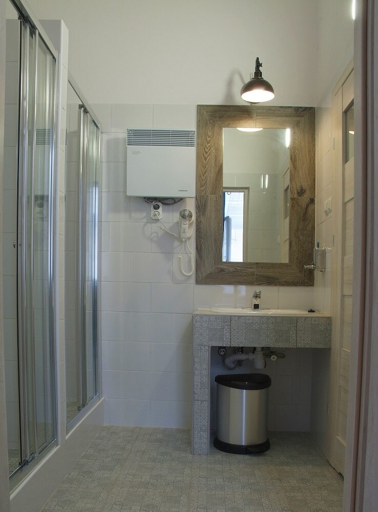 Hostal Hostel Lwowska 11