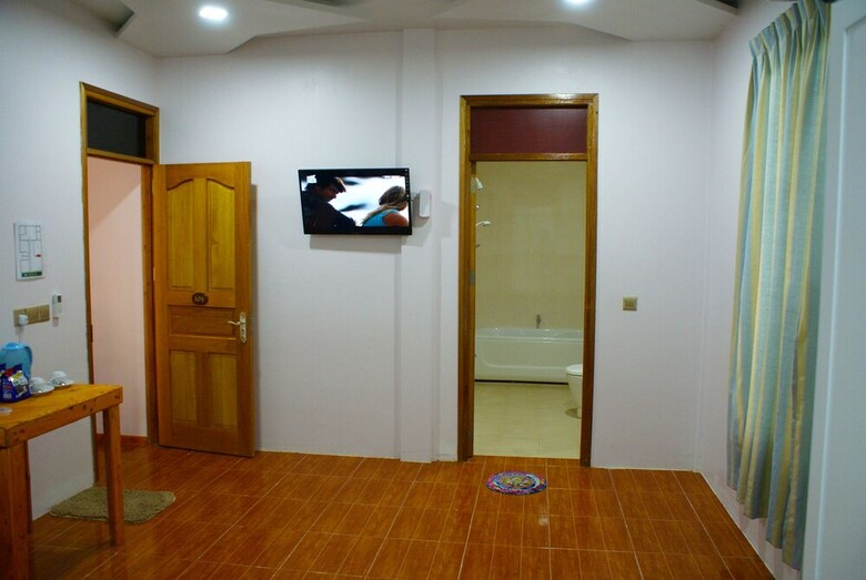 Hotel Hulhudheli Inn
