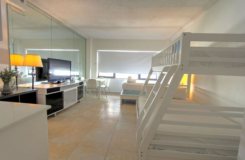 Private Apartments At The Casablanca