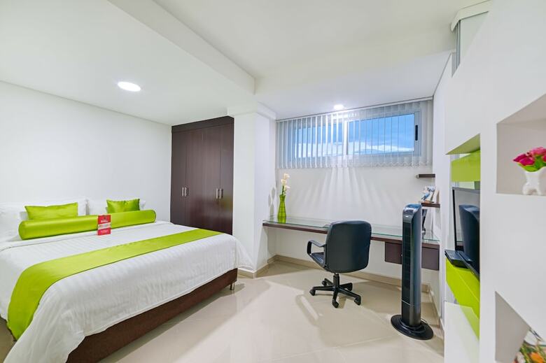 Aparthotel Hotel Piaro In Apartasuites