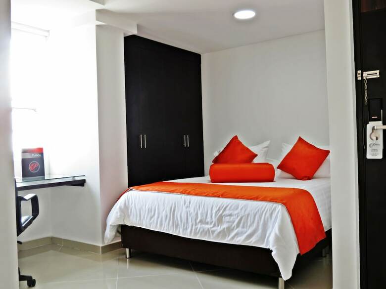 Aparthotel Hotel Piaro In Apartasuites