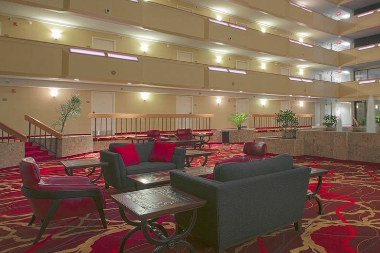 Mcm Elegant� Hotel & Suites