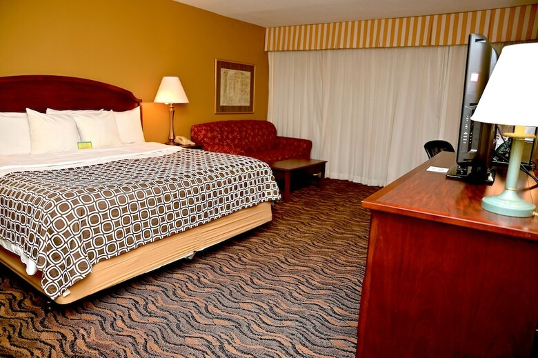 Mcm Elegant� Hotel & Suites