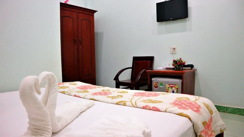 Hotel Quoc Dinh Guesthouse