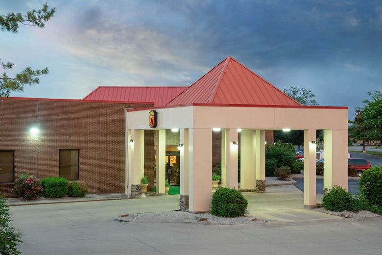 Motel Super 8 By Wyndham Harrison Oh